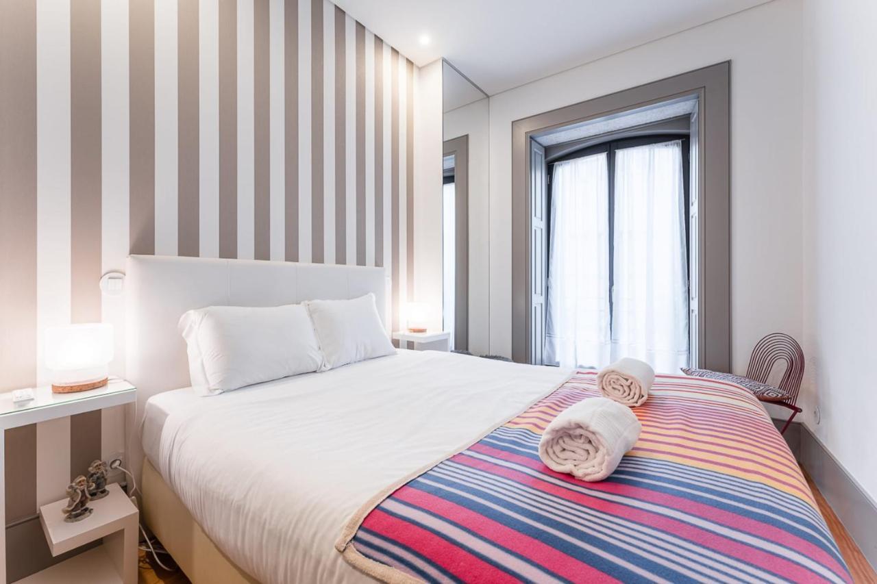 Guestready - Graffiti Dreams In Central Porto Exterior photo